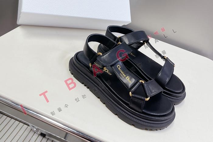   ̺   YIBU1651 (3÷)