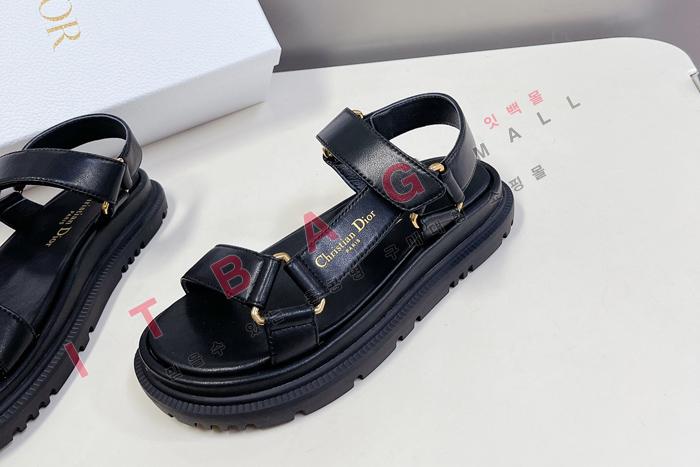   ̺   YIBU1651 (3÷)