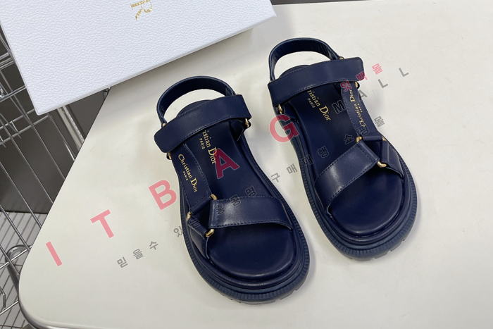   ̺   YIBU1651 (3÷)