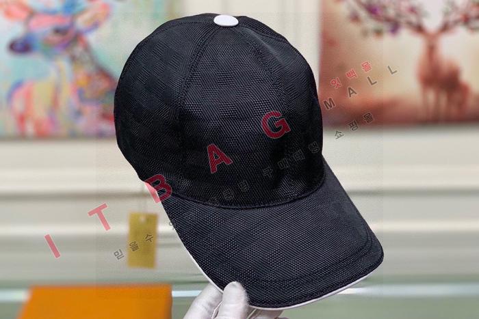 ̺  AMY5529