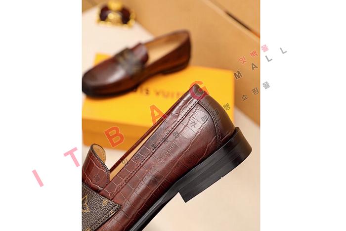 ̺    MYB8940 (2÷)