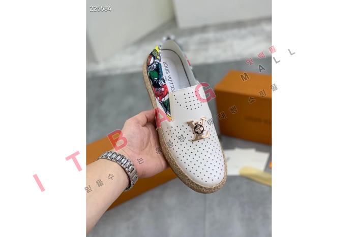 ̺  Ŀ  MYB8942