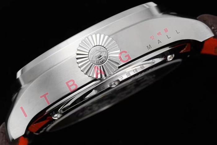 IWC Ϸ  ġ   HT60117