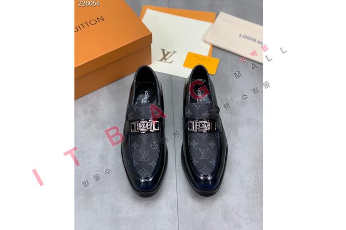 ̺    MYB5118