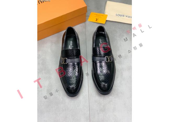 ̺    MYB5123