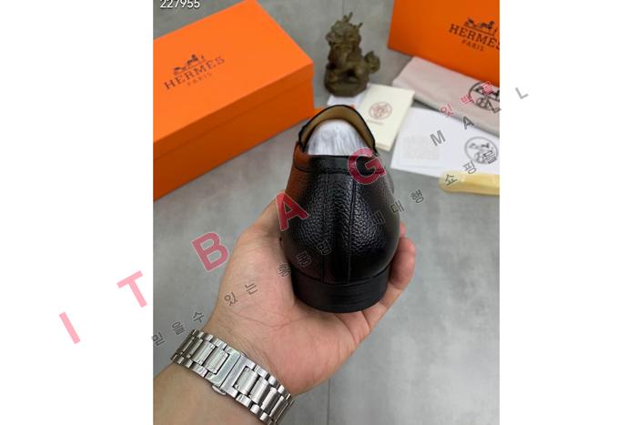 ޽     MYB5129
