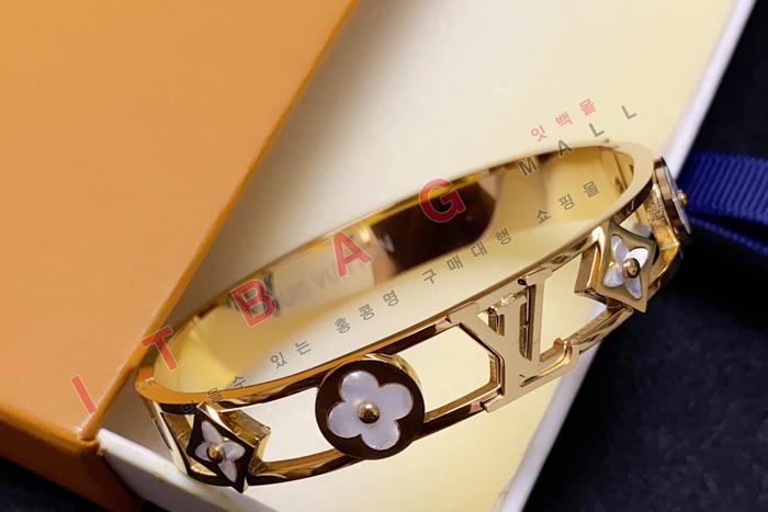 ̺  SY4710
