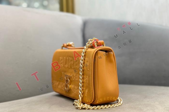 ҵ   BU70138