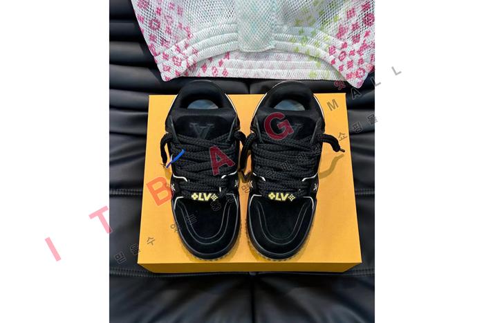 ̺ SP9156      