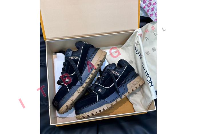 ̺ SP9156      