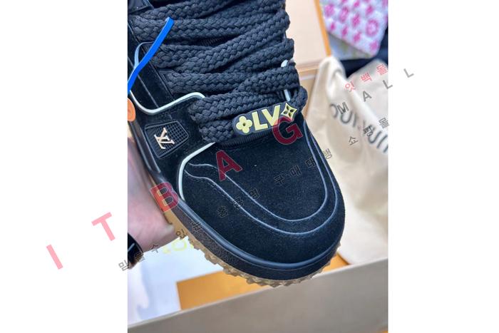 ̺ SP9156      