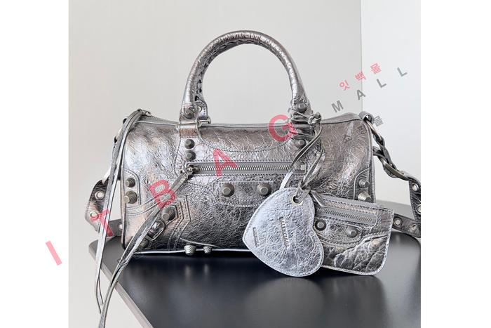 ߷þư  ī Duffle Bag  GA2027