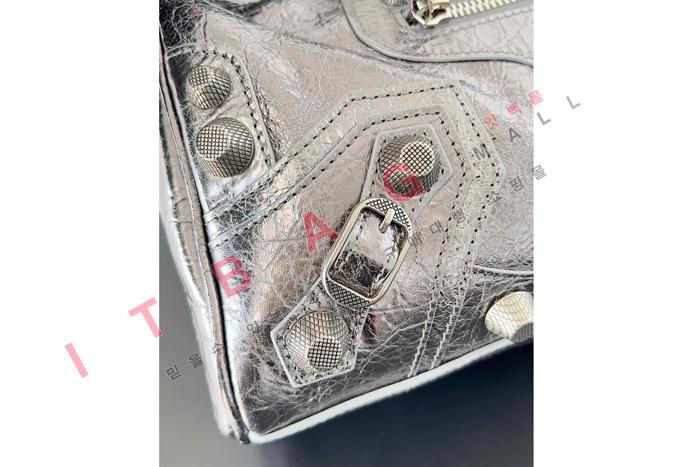߷þư  ī Duffle Bag  GA2027