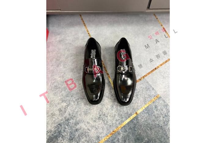 ䷹    MYB6217