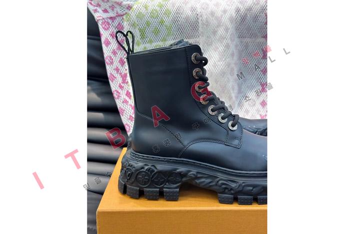 ̺     SP6223