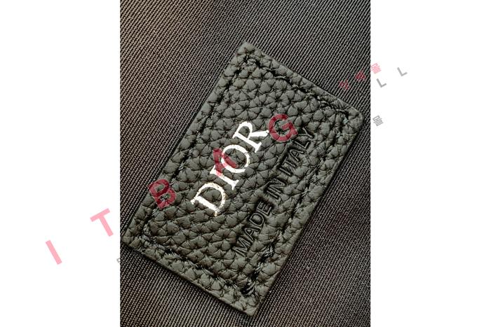    22  DR90256