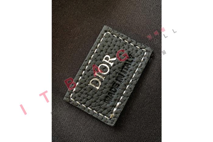    22  DR90256-1