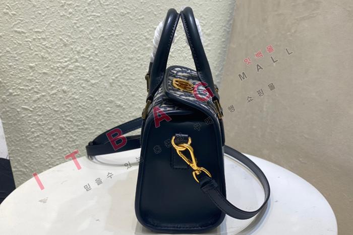   Ϲ  DR90262