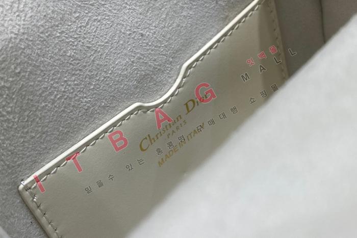   Ϲ  DR90262-2