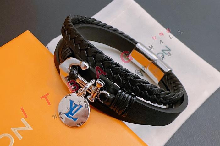 ̺  SY4725