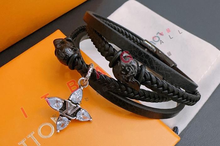 ̺  SY4726