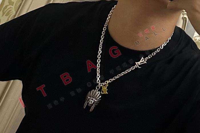 ̺   SY4733