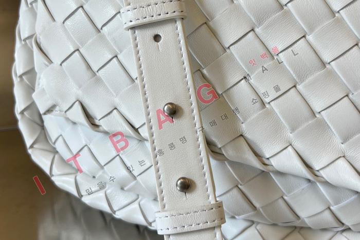 װ  ں ޽  SF09366-1