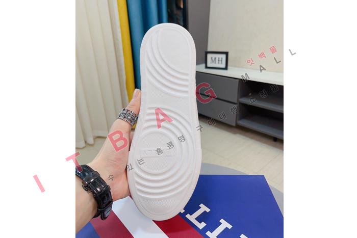 ߸  Ŀ   PN6209-3