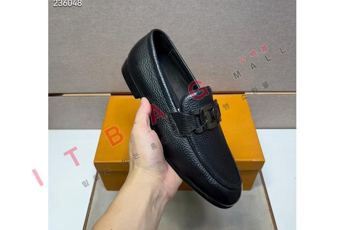     MYB2161