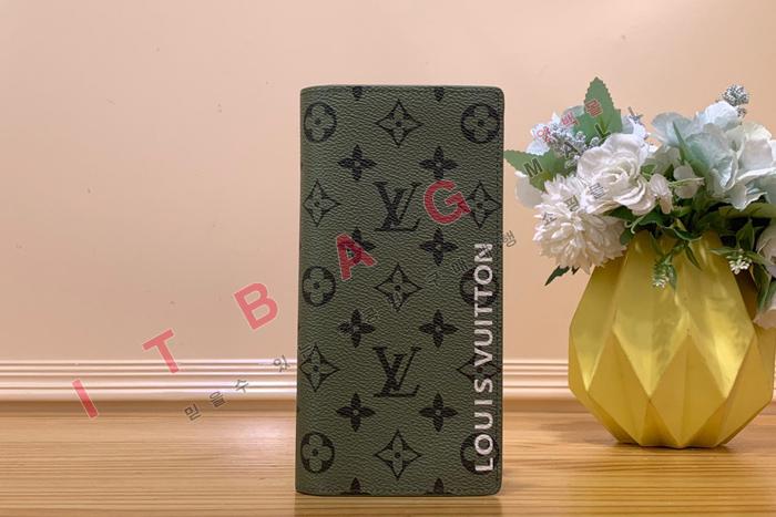 ̺ ¥    M82790-1