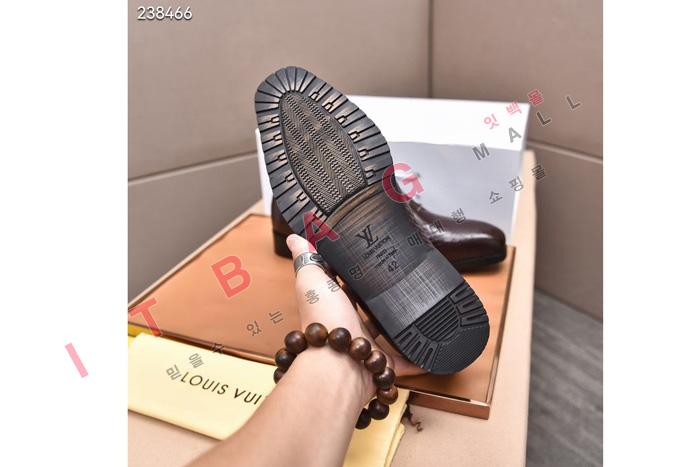 ̺  MYB3672