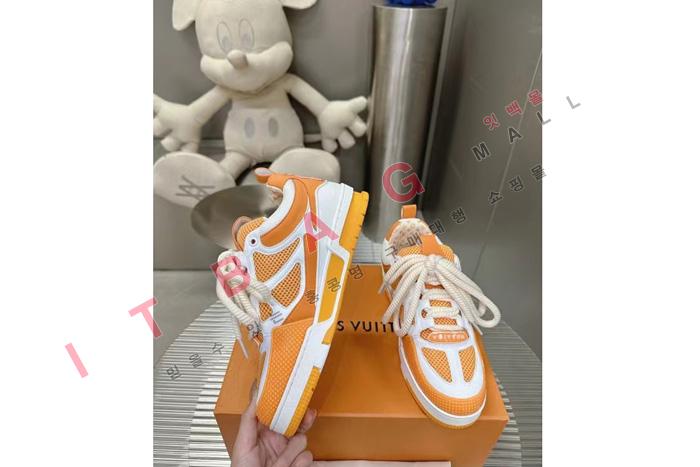 ̺ YF3690-1   