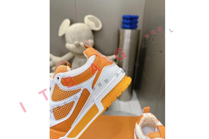 ̺ YF3690-1   