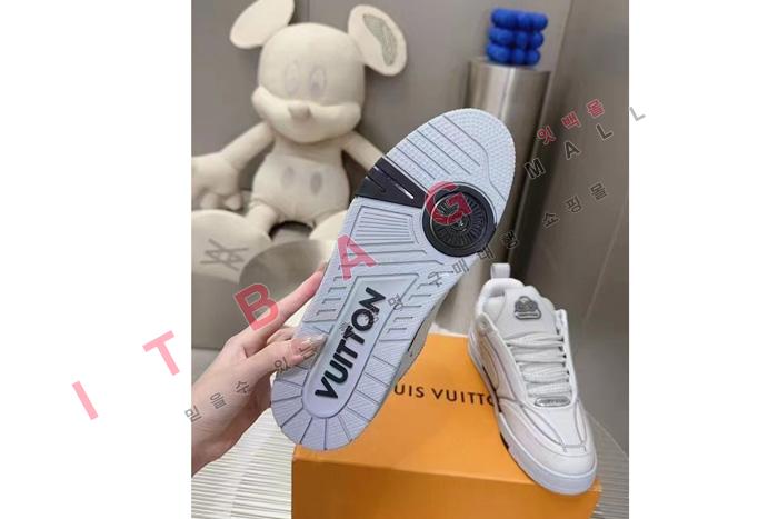 ̺ YF3690-2   