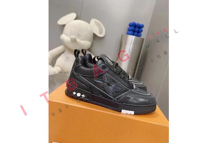 ̺ YF3690-4   