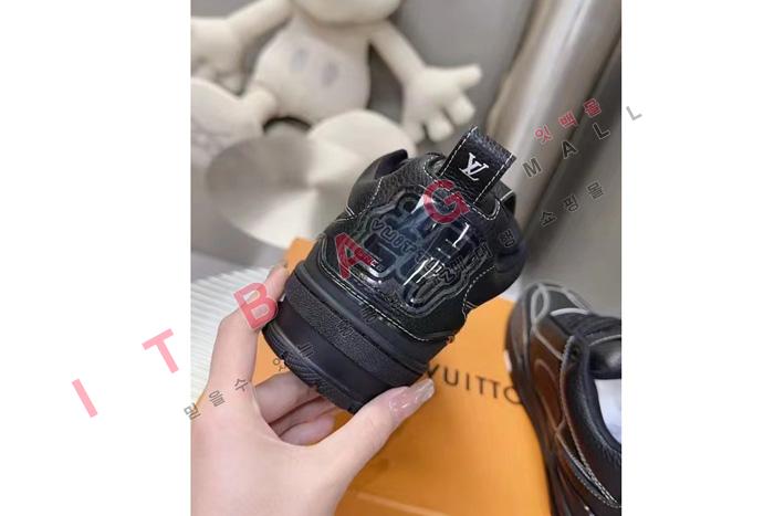 ̺ YF3690-4   