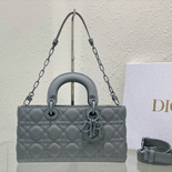   ̵ /̵  D-̹ DR90298-3