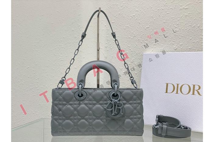   ̵ /̵  D-̹ DR90298-3