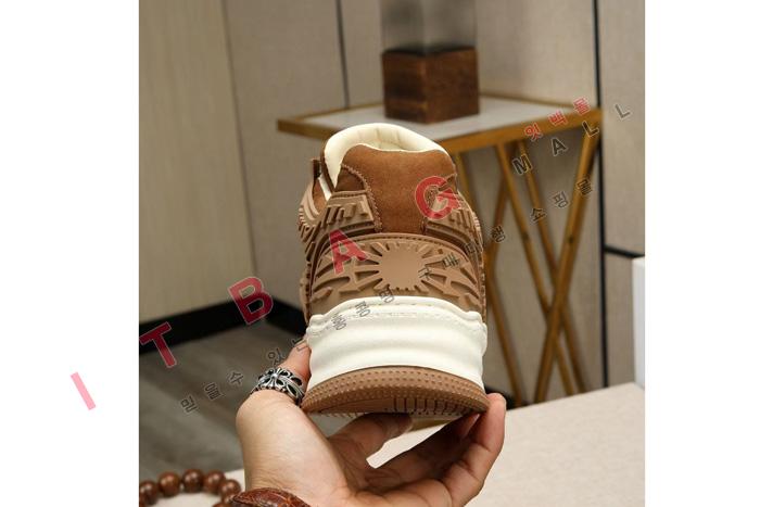UGG  Ŀ  MYB7631