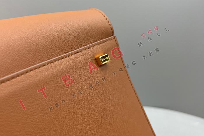 ο   Ʈ  15    TR7503-4 (̾)