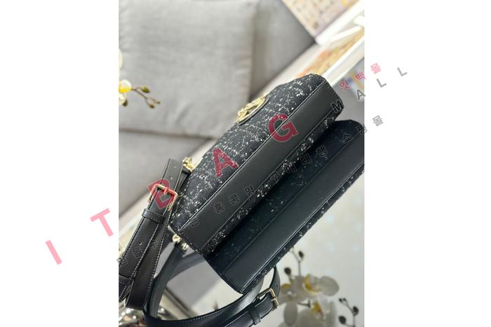  ̵ ̵ D-̹  DR90322