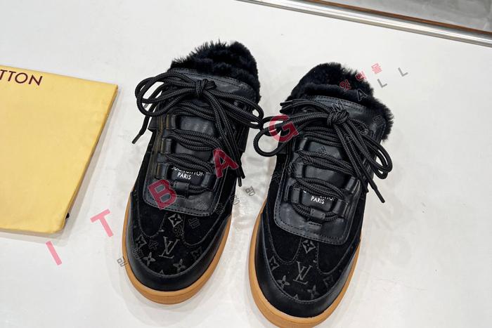 ̺     SH5974-1