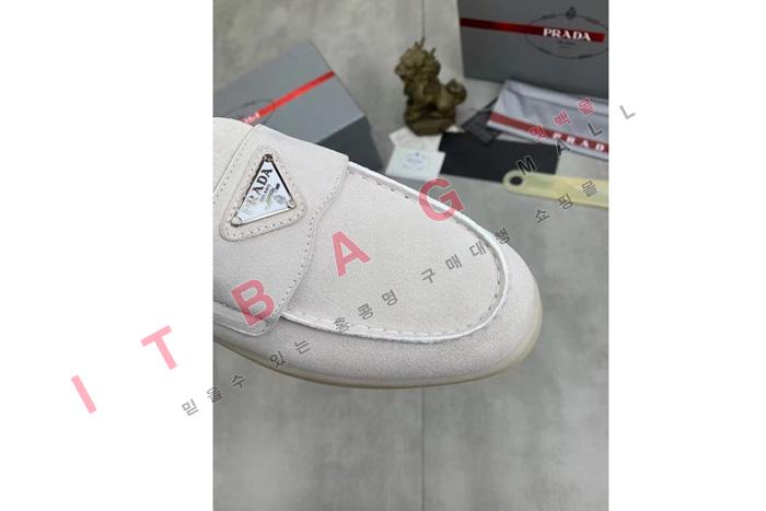     LP4241