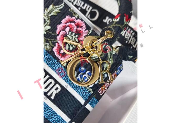  ̵ D-̵  DR90338
