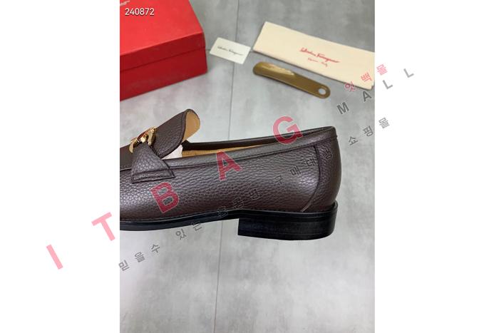 ䷹    MYB5156 (2÷)