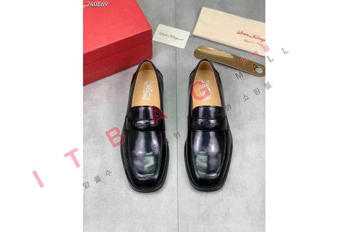 ䷹     MYB5157 (2÷)