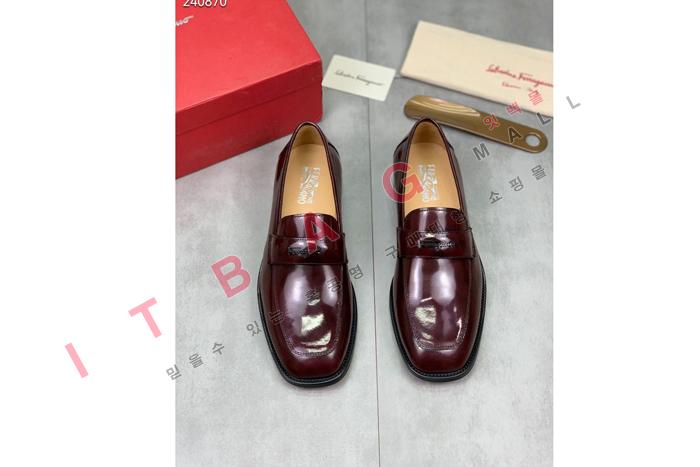䷹     MYB5157 (2÷)
