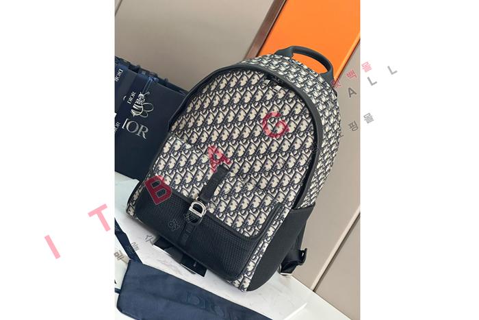  8    DR90215-1