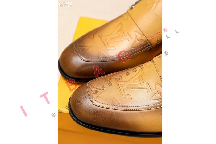 ̺    MYB7373