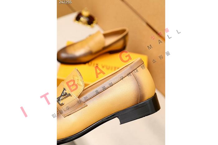 ̺    MYB7373